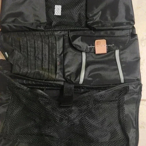 Case Logic Backseat Organizer - Picture 8 of 14